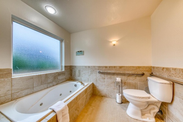 Seaglass and Agate image 7