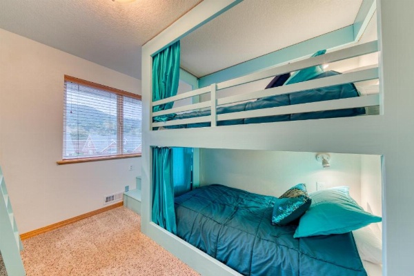 Seaglass and Agate image 9